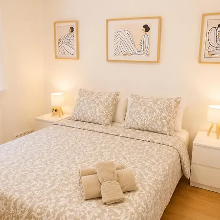 Apartamento Cálido Y Acogedor En El Centro De Con Parking Privado Burgo