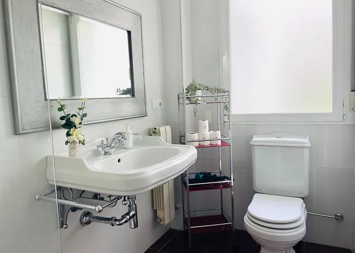 Lägenhet Calido Y Acogedor En El Centro De Con Parking Privado *